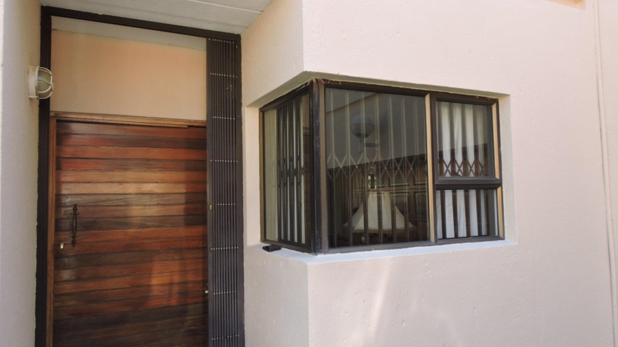 3 Bedroom Property for Sale in Erasmuskloof Gauteng