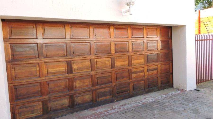 3 Bedroom Property for Sale in Erasmuskloof Gauteng