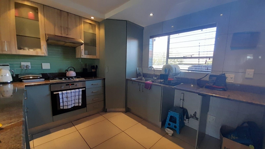 3 Bedroom Property for Sale in Birchleigh Gauteng