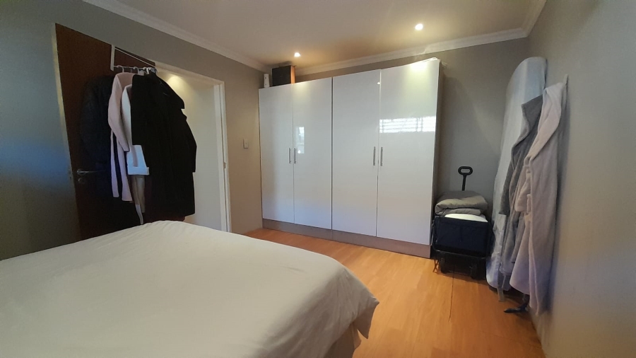 3 Bedroom Property for Sale in Birchleigh Gauteng