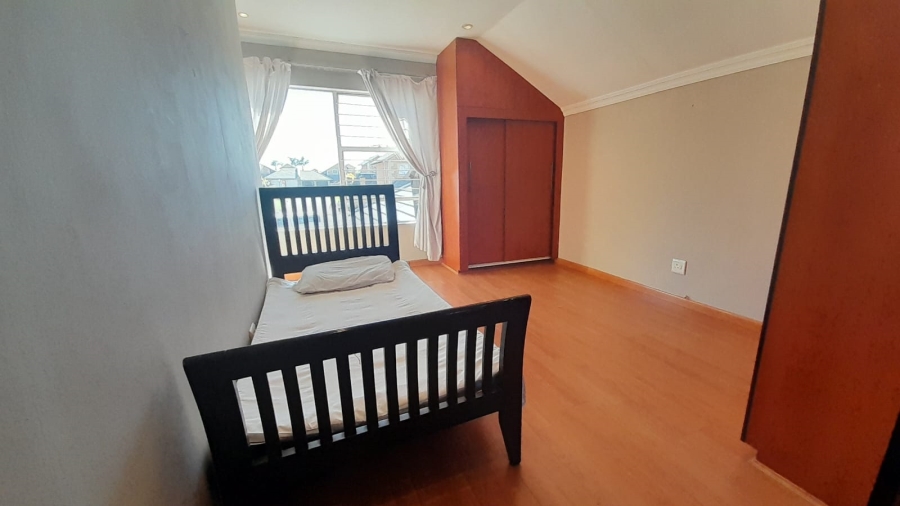 3 Bedroom Property for Sale in Birchleigh Gauteng