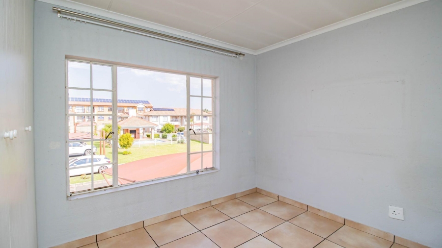 2 Bedroom Property for Sale in Brentwood Park Gauteng