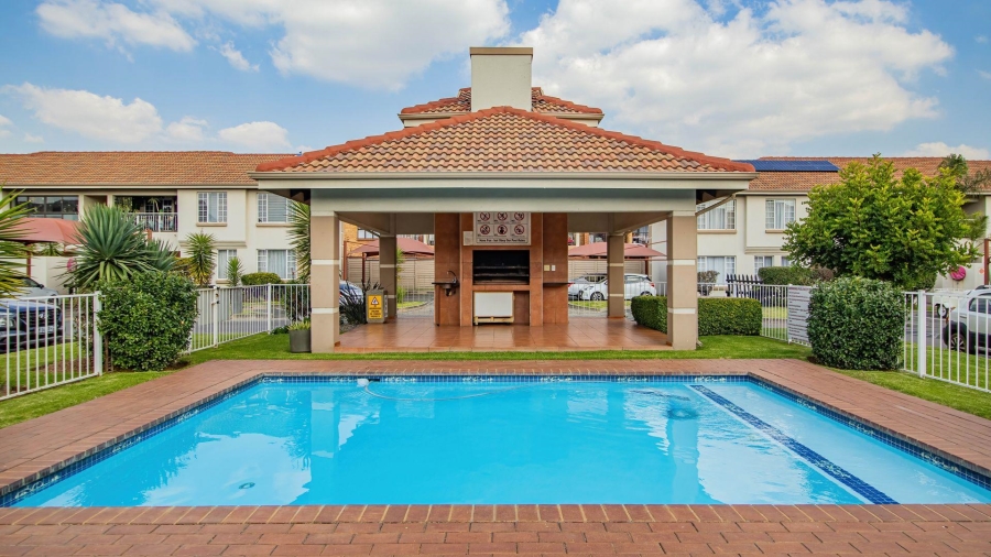 2 Bedroom Property for Sale in Brentwood Park Gauteng