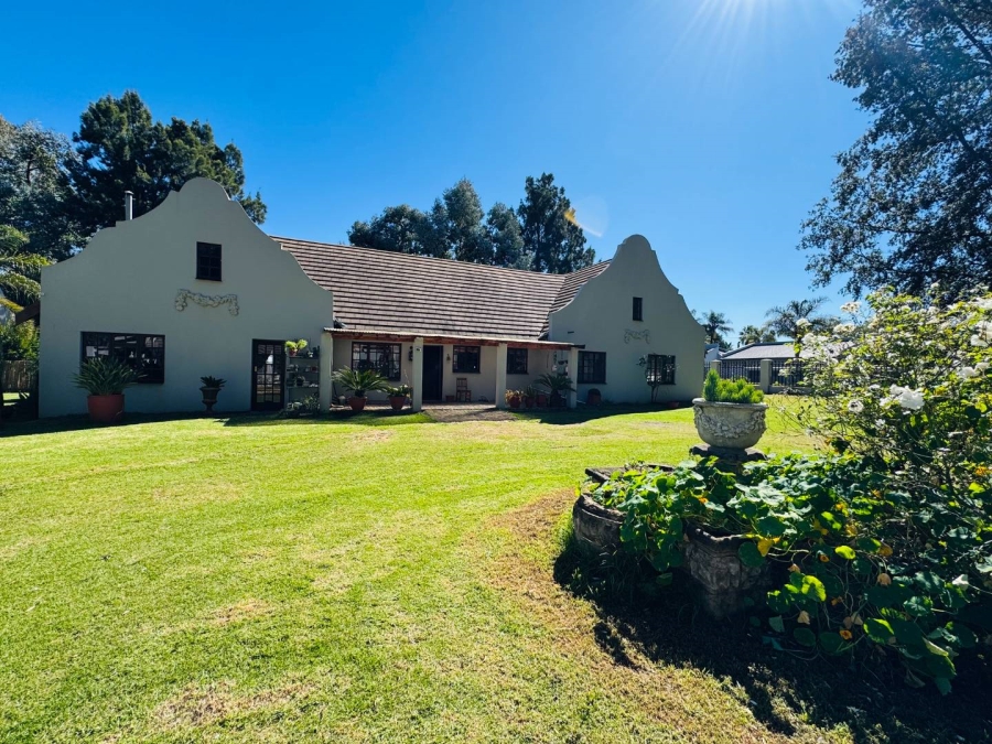 Commercial Property for Sale in Fairlead Gauteng