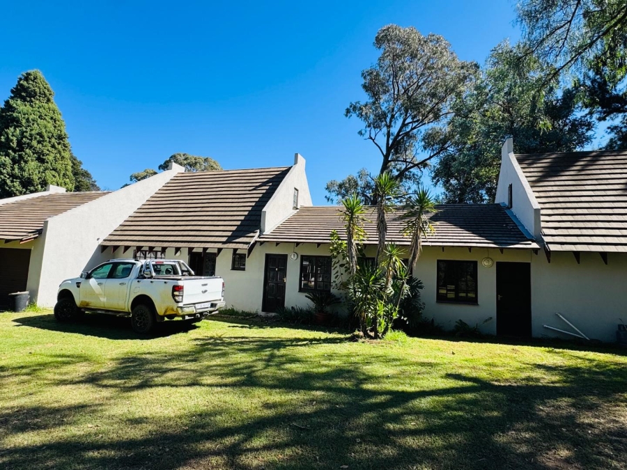Commercial Property for Sale in Fairlead Gauteng