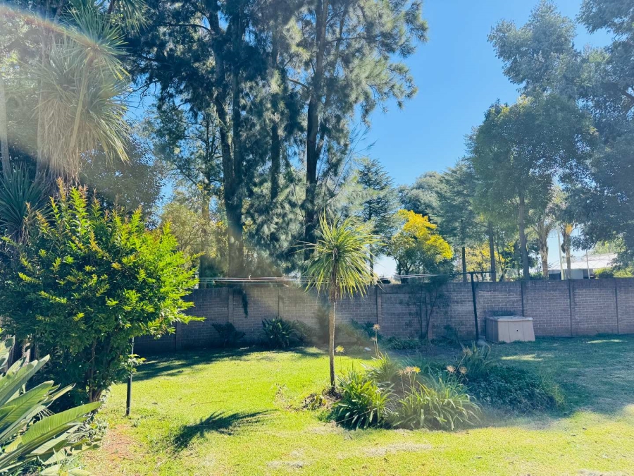 Commercial Property for Sale in Fairlead Gauteng