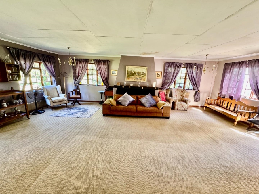 Commercial Property for Sale in Fairlead Gauteng