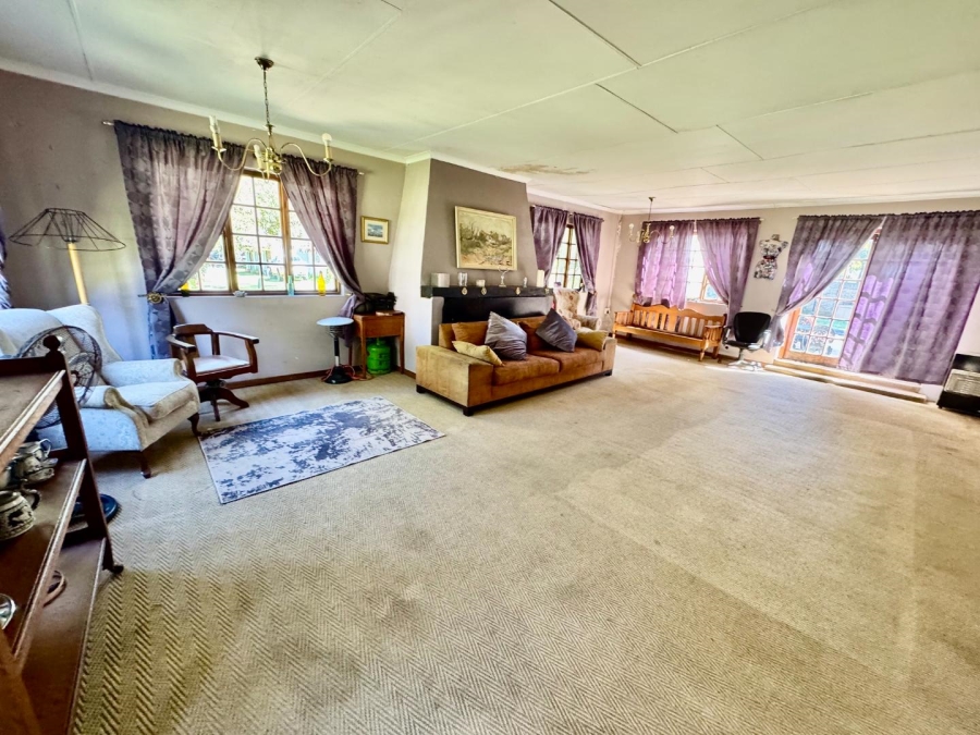 Commercial Property for Sale in Fairlead Gauteng