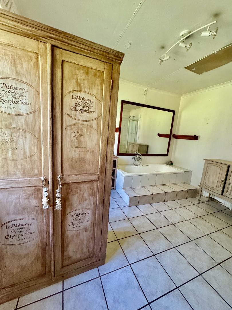 Commercial Property for Sale in Fairlead Gauteng