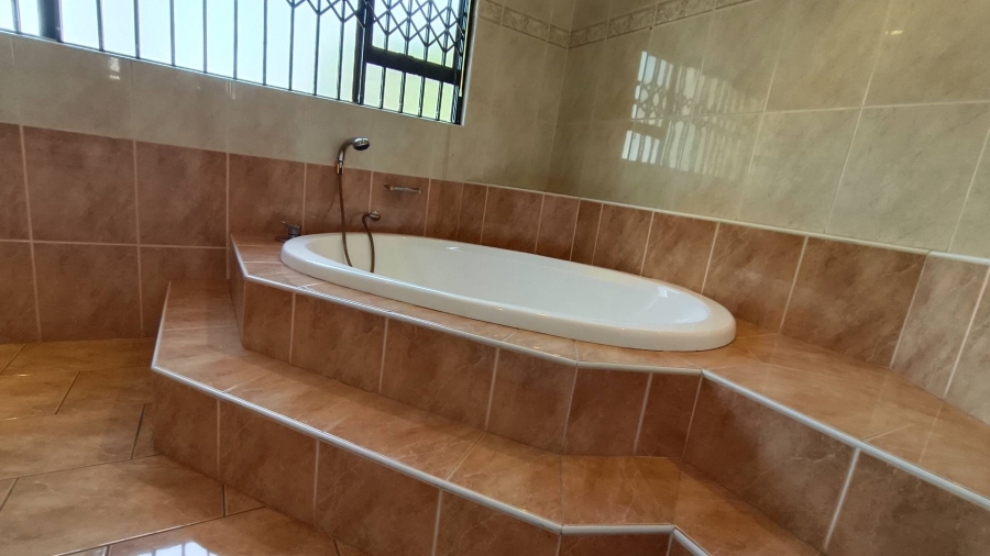 4 Bedroom Property for Sale in Meyersdal Gauteng