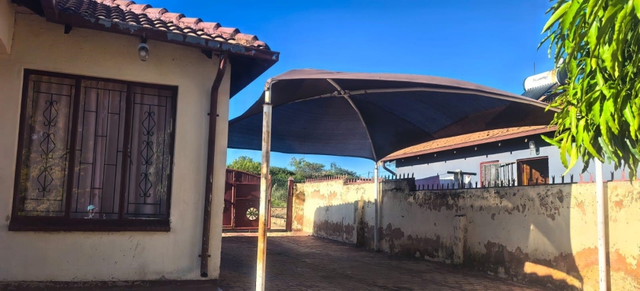 To Let 2 Bedroom Property for Rent in Soshanguve UU Gauteng
