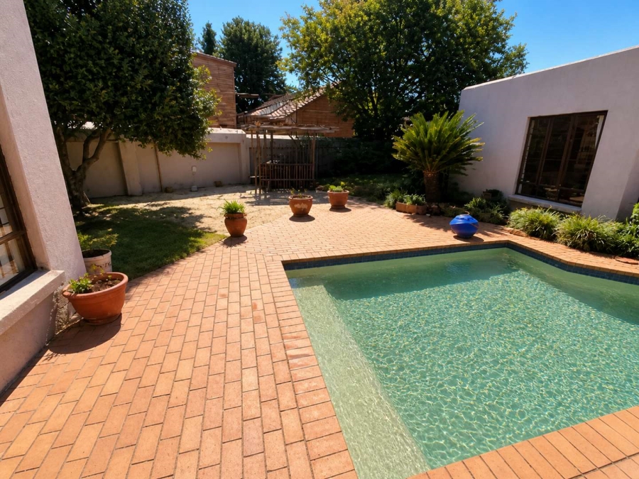 To Let 5 Bedroom Property for Rent in Van Riebeeck Park Gauteng