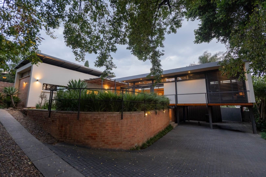 3 Bedroom Property for Sale in Waterkloof Ridge Gauteng