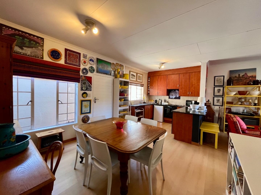 2 Bedroom Property for Sale in Faerie Glen Gauteng