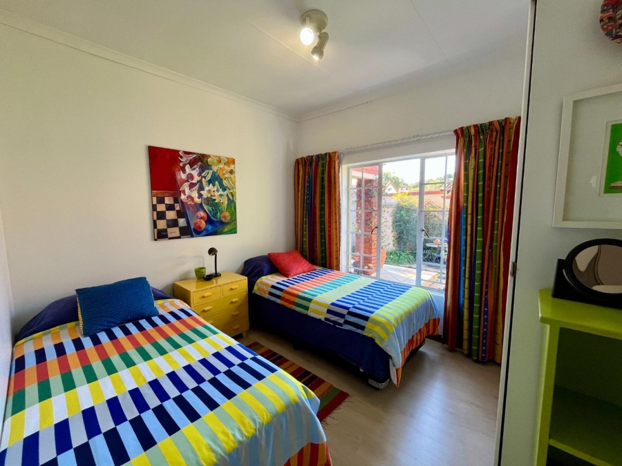 2 Bedroom Property for Sale in Faerie Glen Gauteng