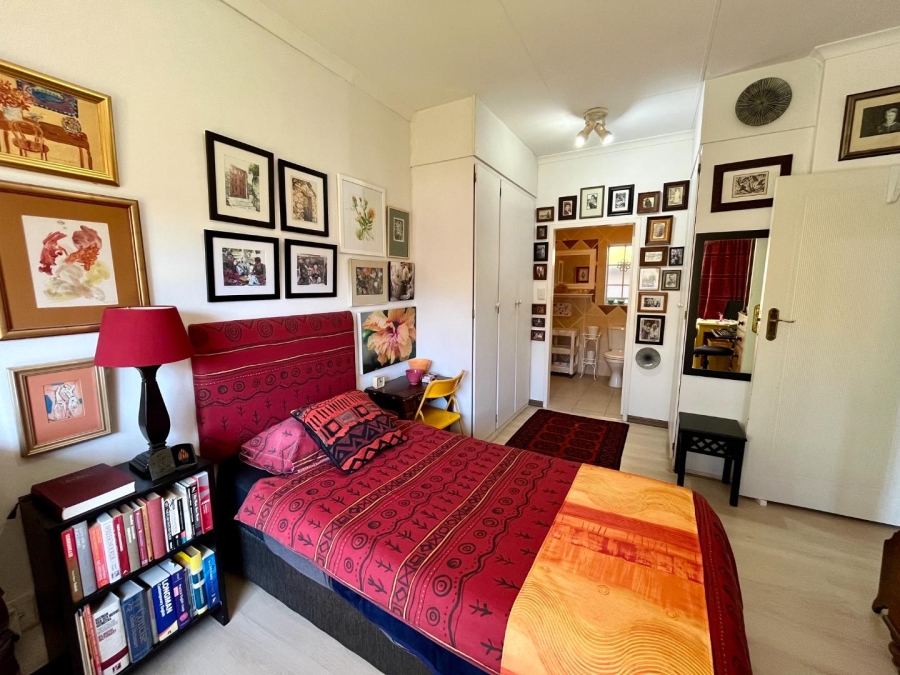 2 Bedroom Property for Sale in Faerie Glen Gauteng