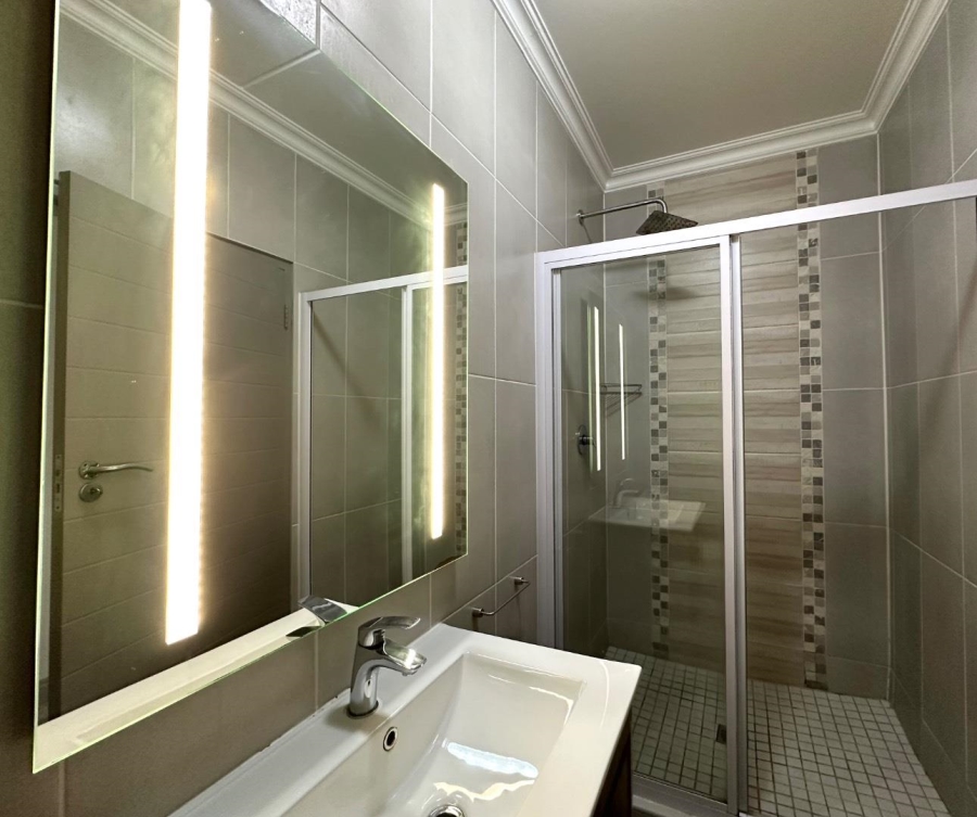 2 Bedroom Property for Sale in Carlswald Gauteng
