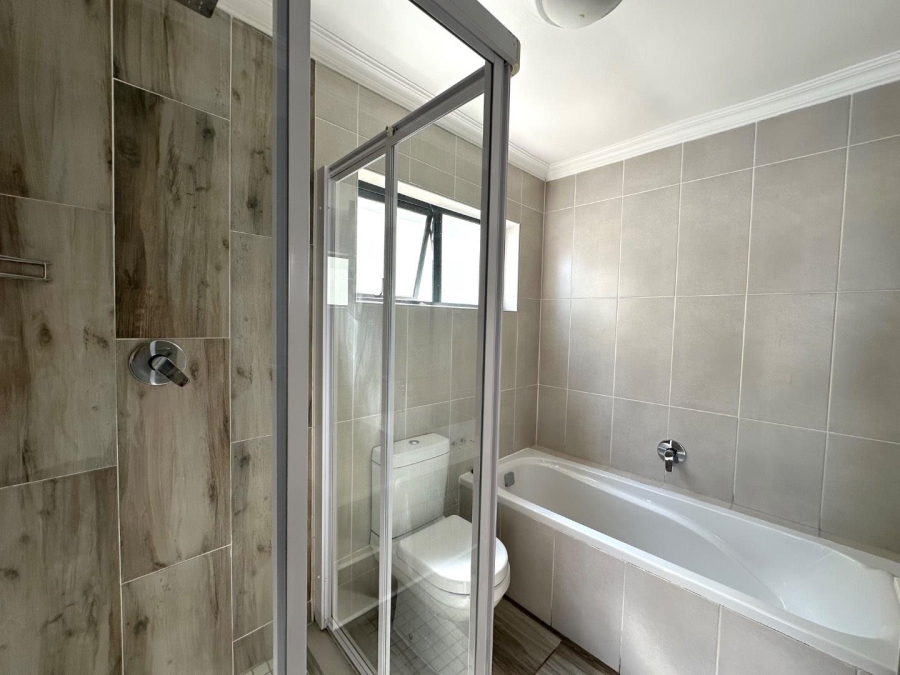 2 Bedroom Property for Sale in Carlswald Gauteng
