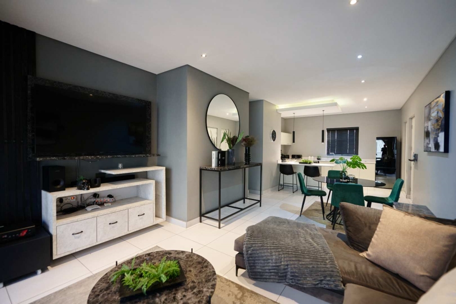 To Let 2 Bedroom Property for Rent in Hyde Park Gauteng