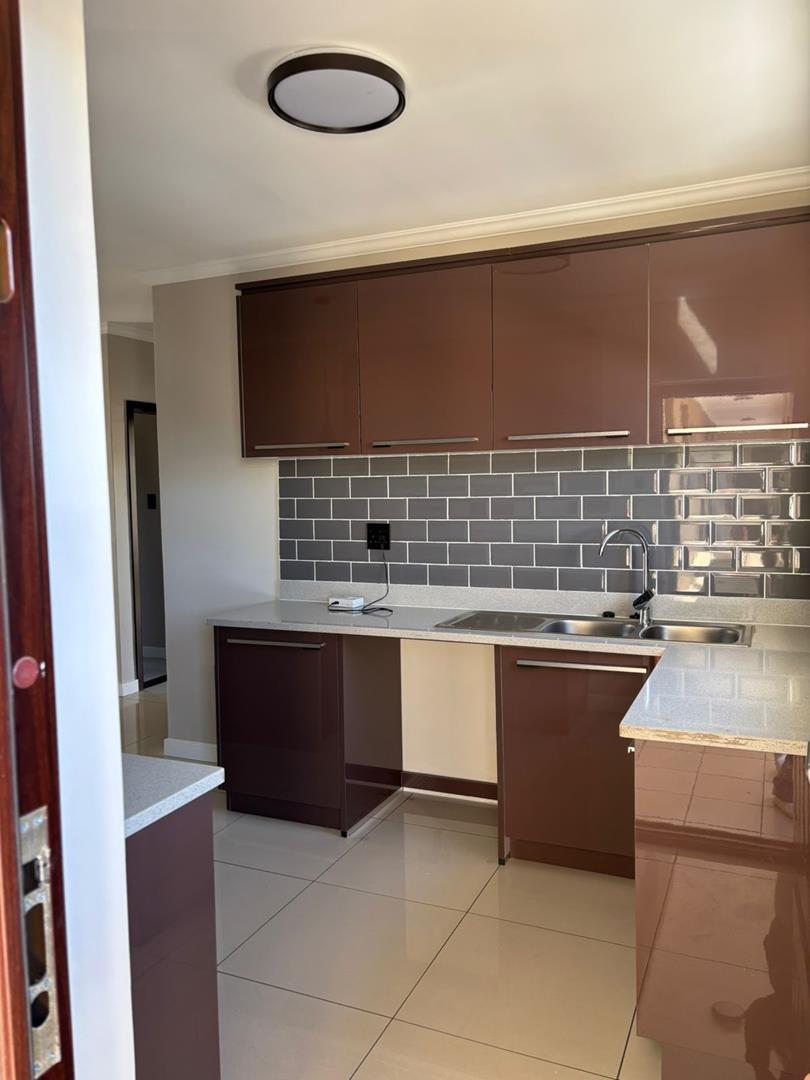 2 Bedroom Property for Sale in Kosmosdal Gauteng
