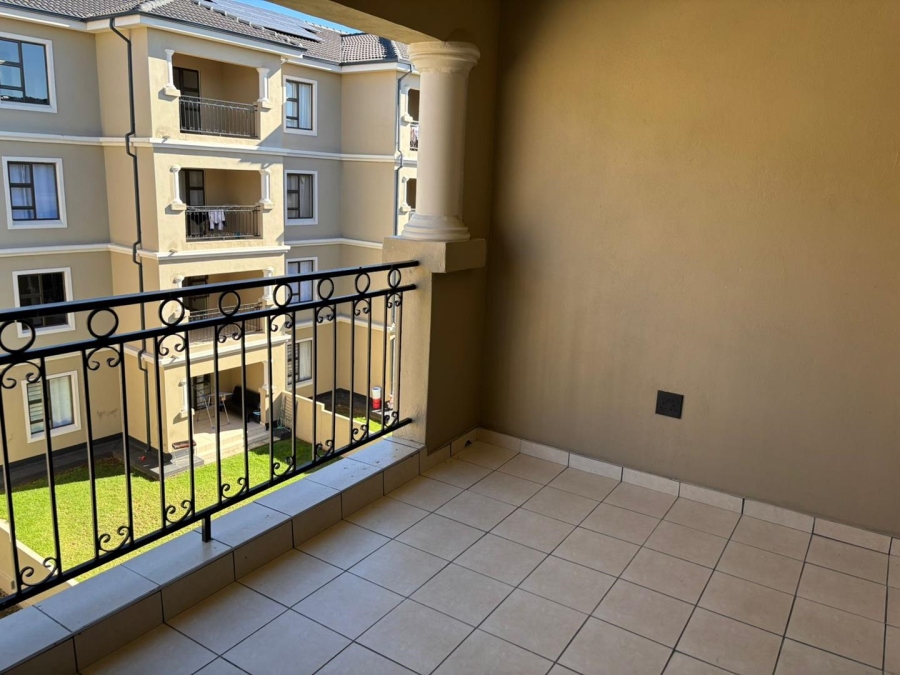 2 Bedroom Property for Sale in Kosmosdal Gauteng