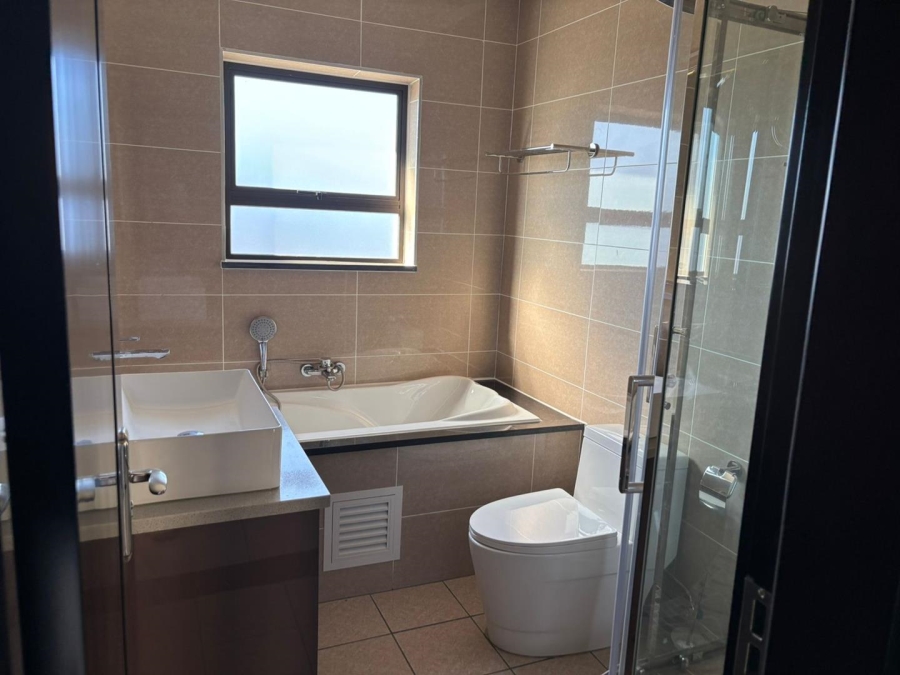 2 Bedroom Property for Sale in Kosmosdal Gauteng
