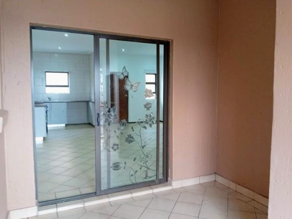 2 Bedroom Property for Sale in Solheim Gauteng