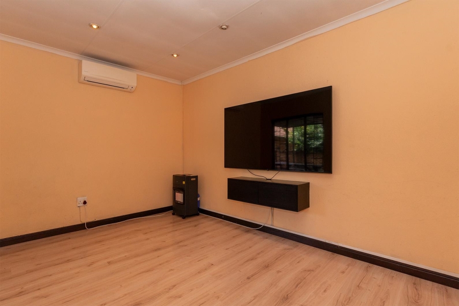 3 Bedroom Property for Sale in Terenure Gauteng