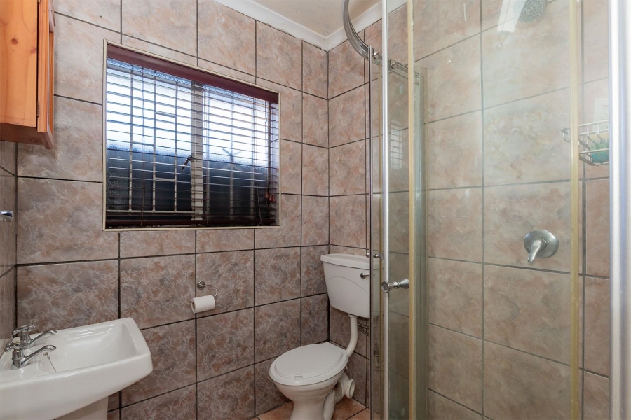 3 Bedroom Property for Sale in Terenure Gauteng