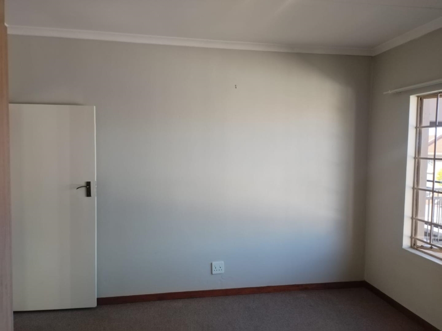 To Let 2 Bedroom Property for Rent in Rynfield A H Gauteng