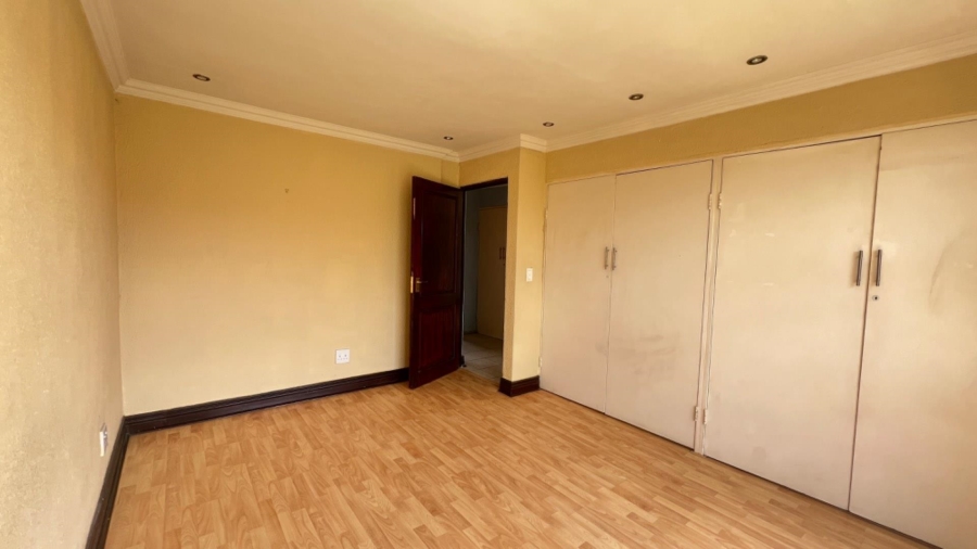 To Let 2 Bedroom Property for Rent in Alan Manor Gauteng
