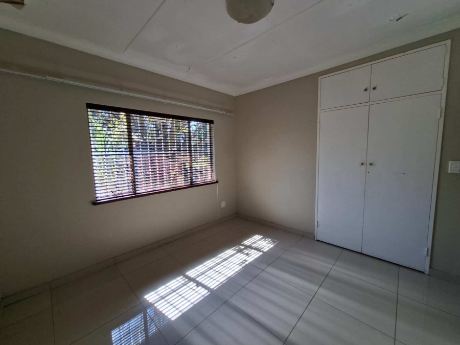 To Let 4 Bedroom Property for Rent in Buccleuch Gauteng