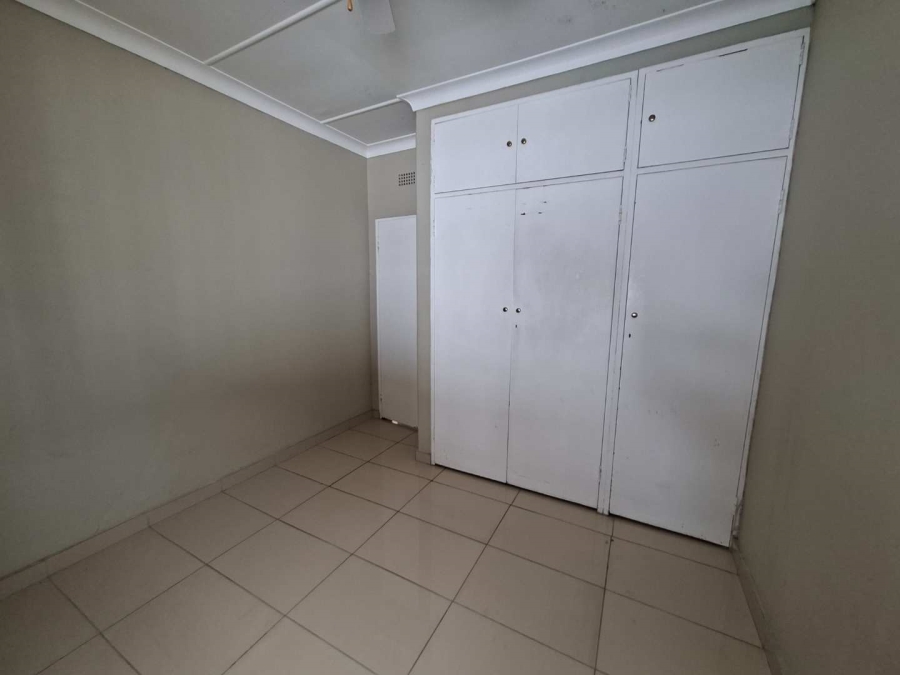To Let 4 Bedroom Property for Rent in Buccleuch Gauteng