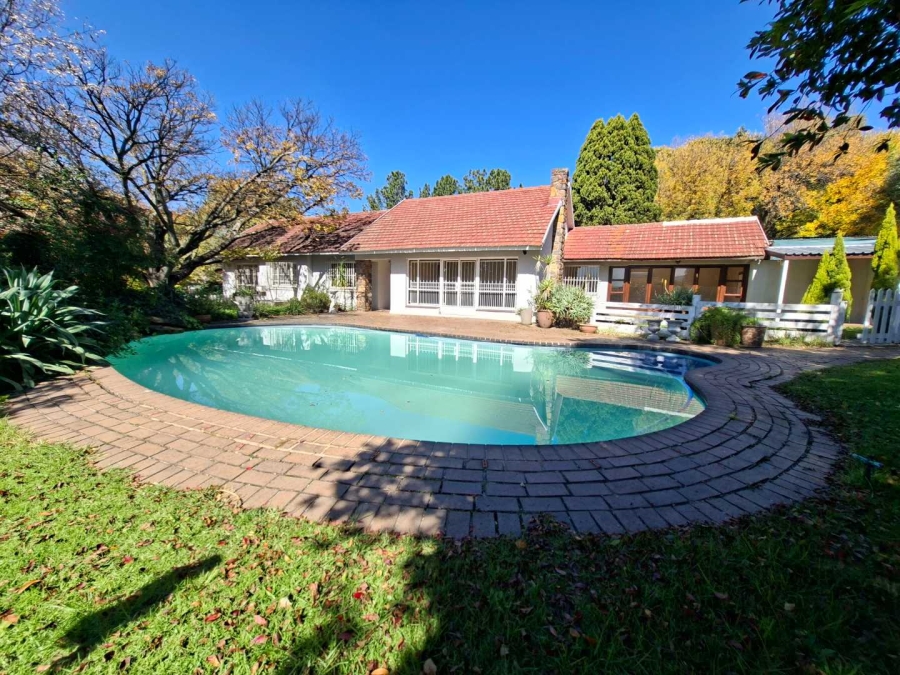 To Let 4 Bedroom Property for Rent in Buccleuch Gauteng
