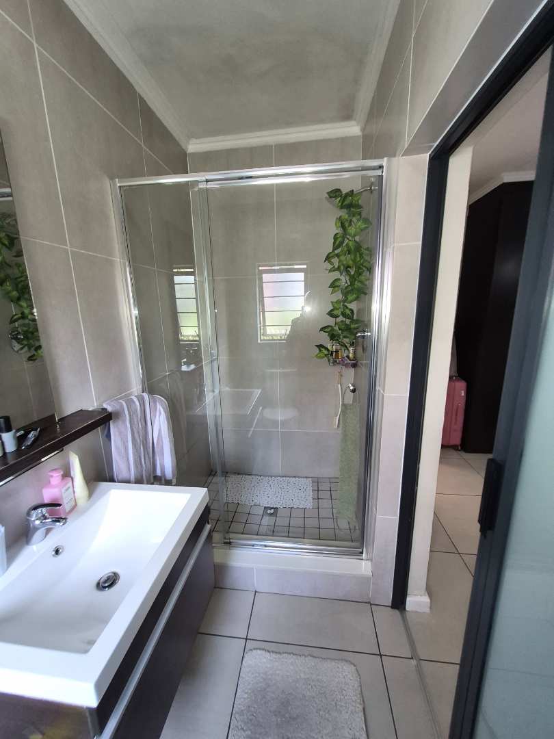3 Bedroom Property for Sale in Fourways Gauteng