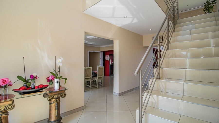 4 Bedroom Property for Sale in Rynsoord Gauteng