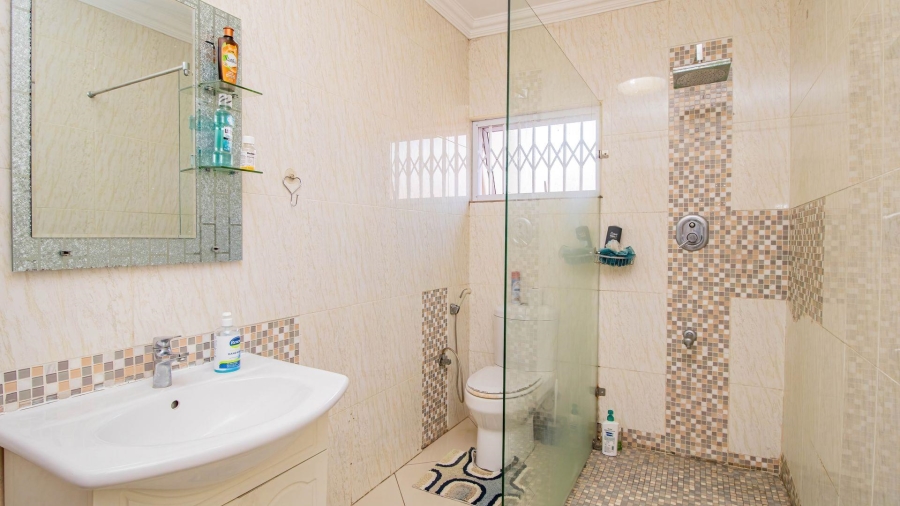 4 Bedroom Property for Sale in Rynsoord Gauteng