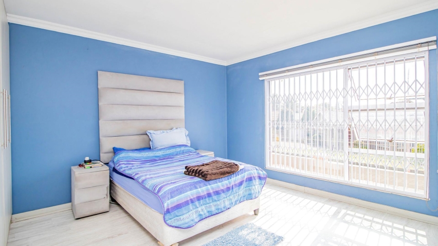 4 Bedroom Property for Sale in Rynsoord Gauteng