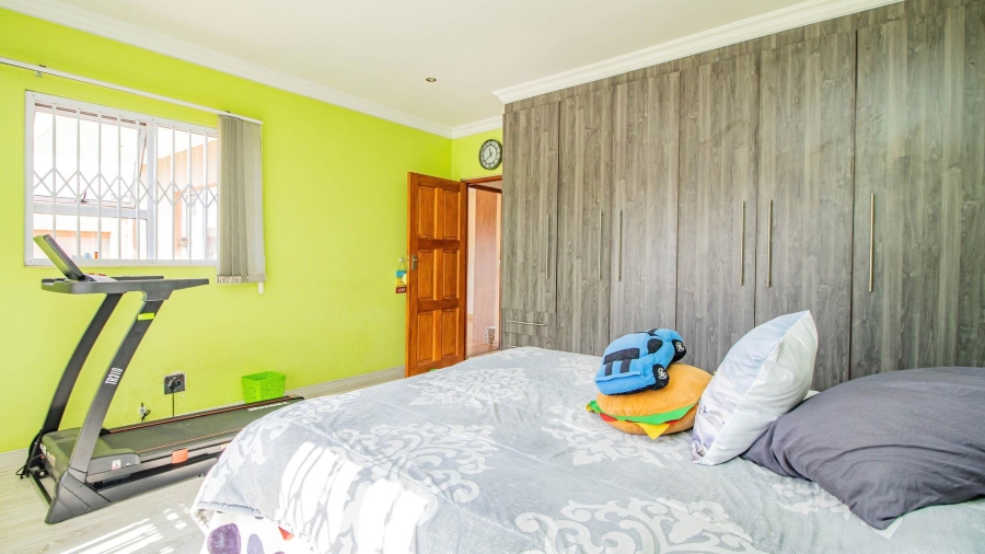 4 Bedroom Property for Sale in Rynsoord Gauteng