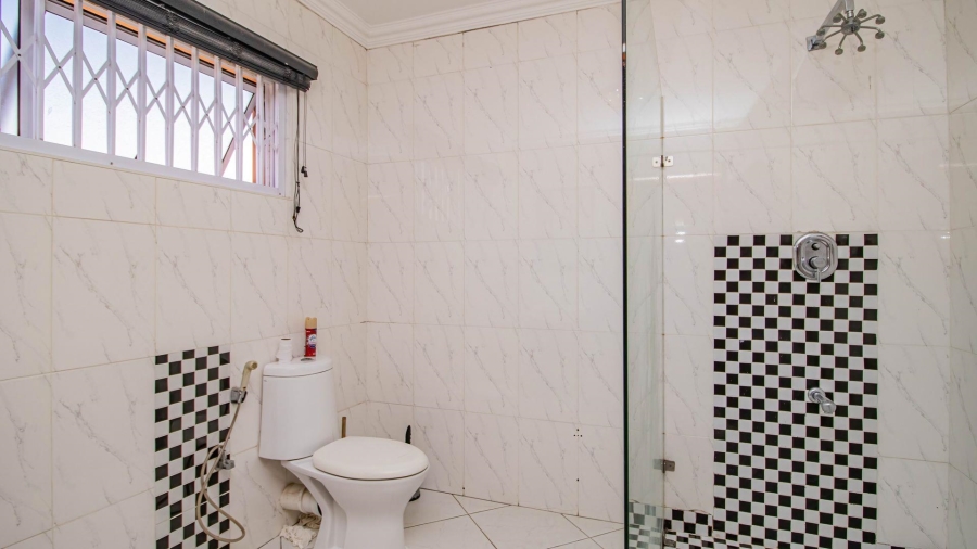 4 Bedroom Property for Sale in Rynsoord Gauteng