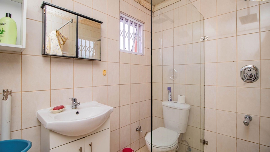 4 Bedroom Property for Sale in Rynsoord Gauteng