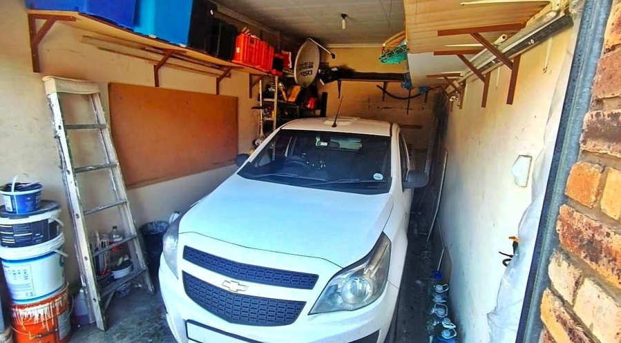 2 Bedroom Property for Sale in Albemarle Gauteng