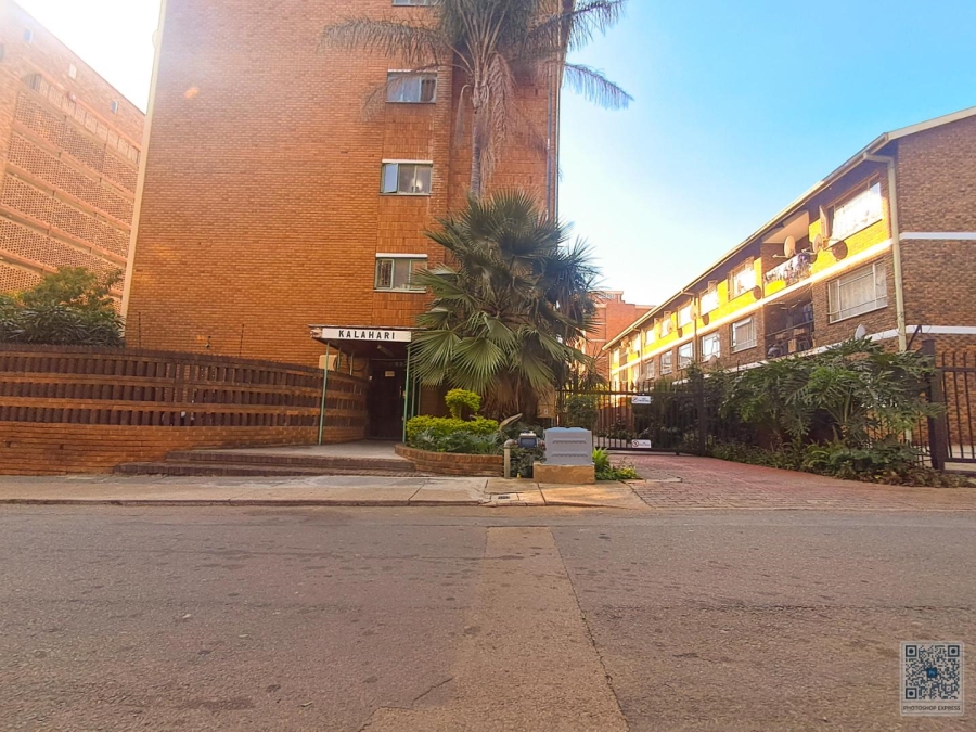 1 Bedroom Property for Sale in Sunnyside Gauteng