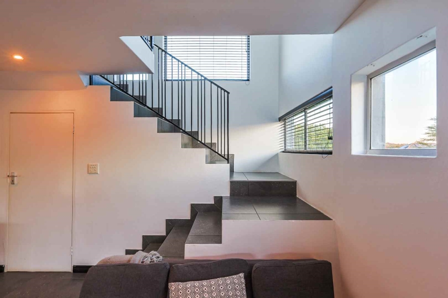 2 Bedroom Property for Sale in Olympus AH Gauteng