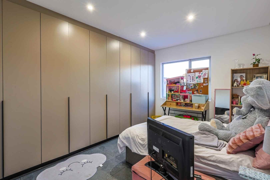 2 Bedroom Property for Sale in Olympus AH Gauteng