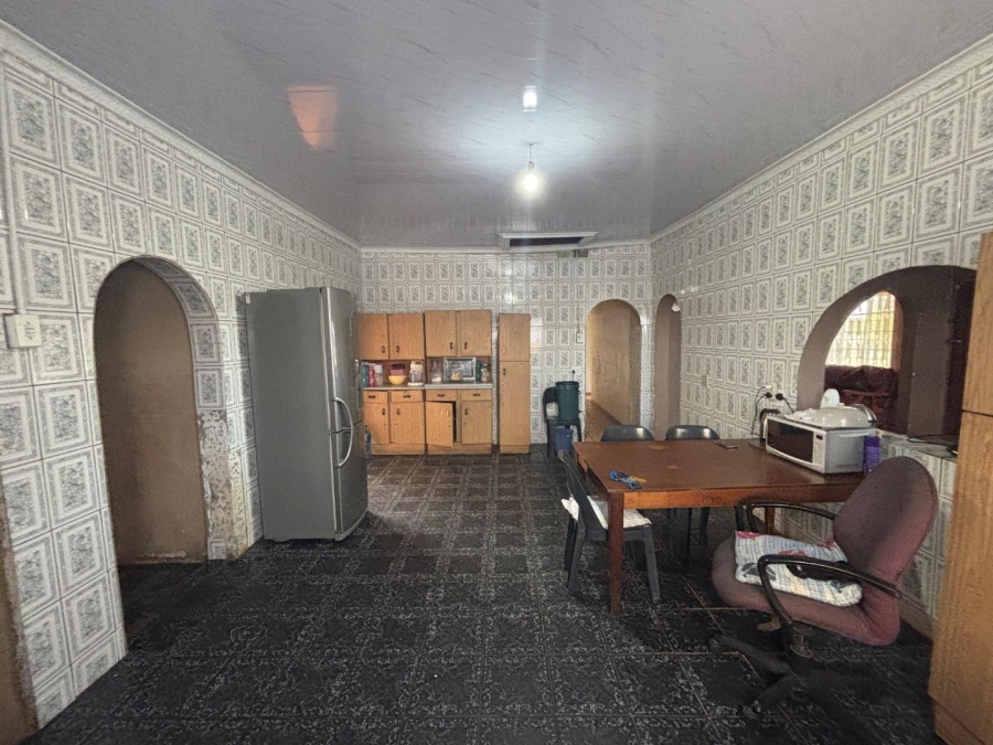 4 Bedroom Property for Sale in Dwarskloof Gauteng