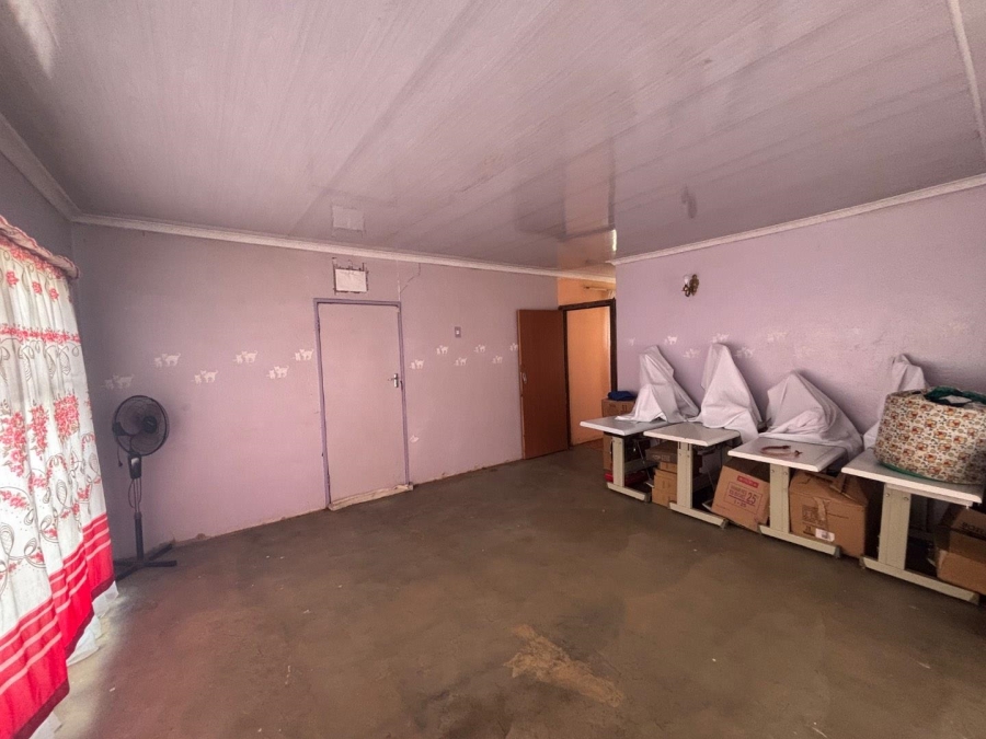 4 Bedroom Property for Sale in Dwarskloof Gauteng