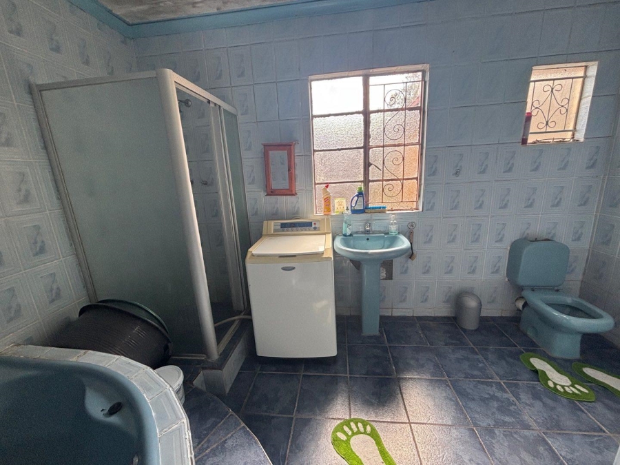 4 Bedroom Property for Sale in Dwarskloof Gauteng