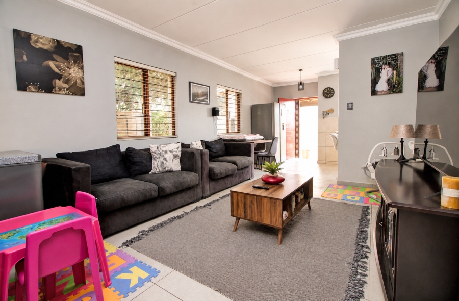 3 Bedroom Property for Sale in Willowbrook Gauteng