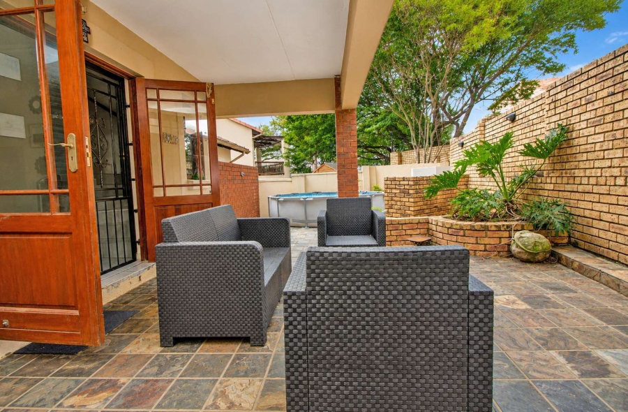 3 Bedroom Property for Sale in Willowbrook Gauteng